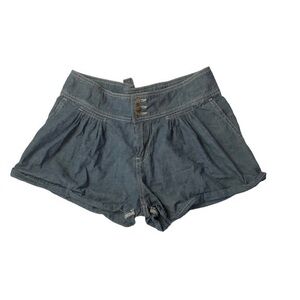 BDG high rise pleated chambray‎ shorts 2 coastal cowgirl vintage vibes